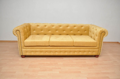 Pohovka Chesterfield atyp 3