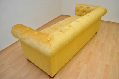 Pohovka Chesterfield atyp 3