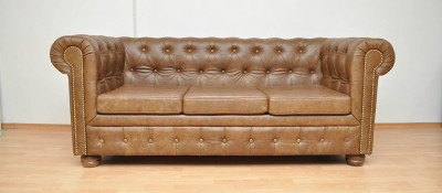 Pohovka Chesterfield atyp 5