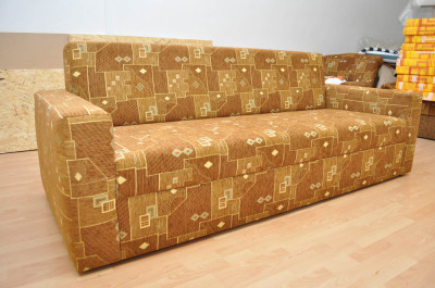 Pohovka Lugano atyp 3