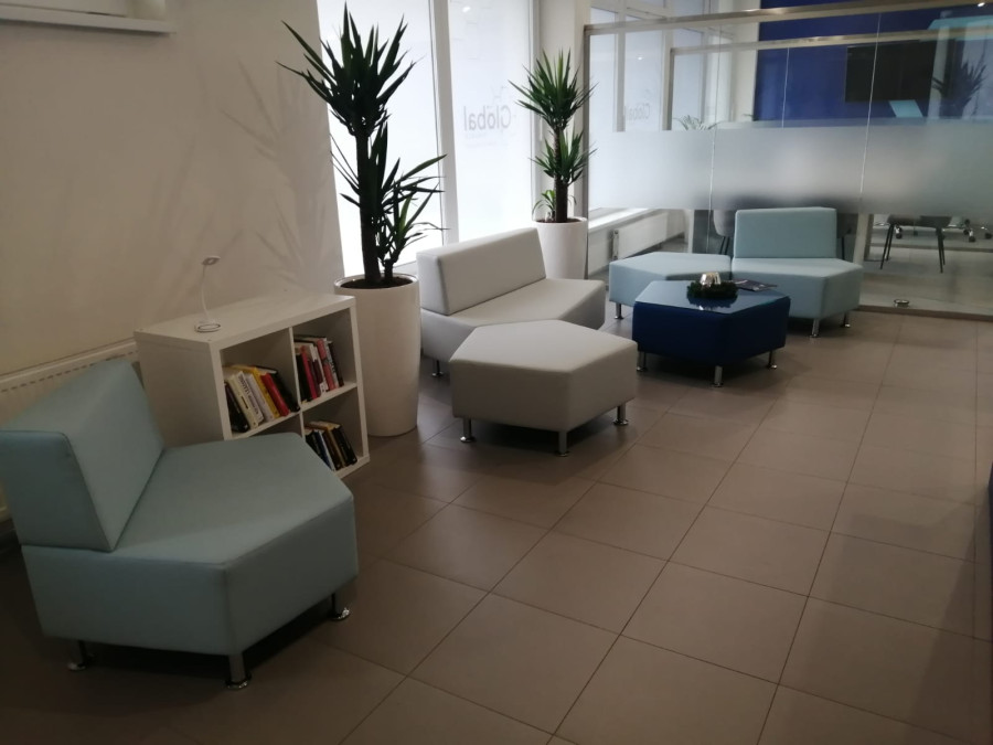 Global Finance, Bratislava - fotografia 1