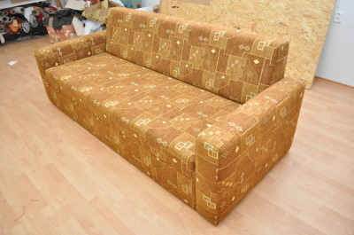 Pohovka Lugano atyp 3