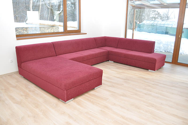 Pohodlná sedačka Denton pre veľkú rodinu