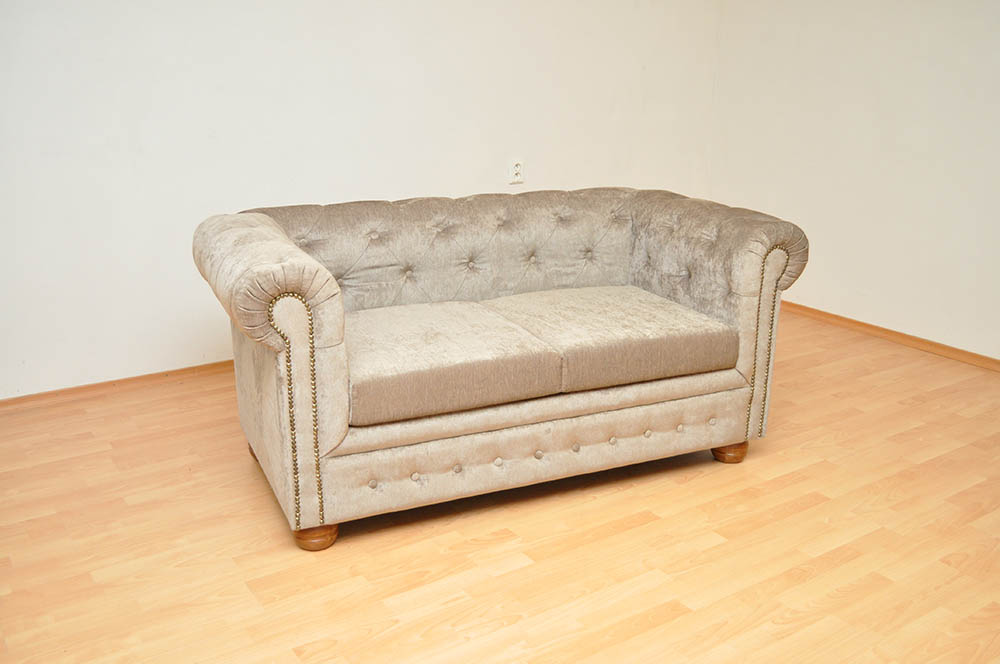 Pohovka Chesterfield atyp 7
