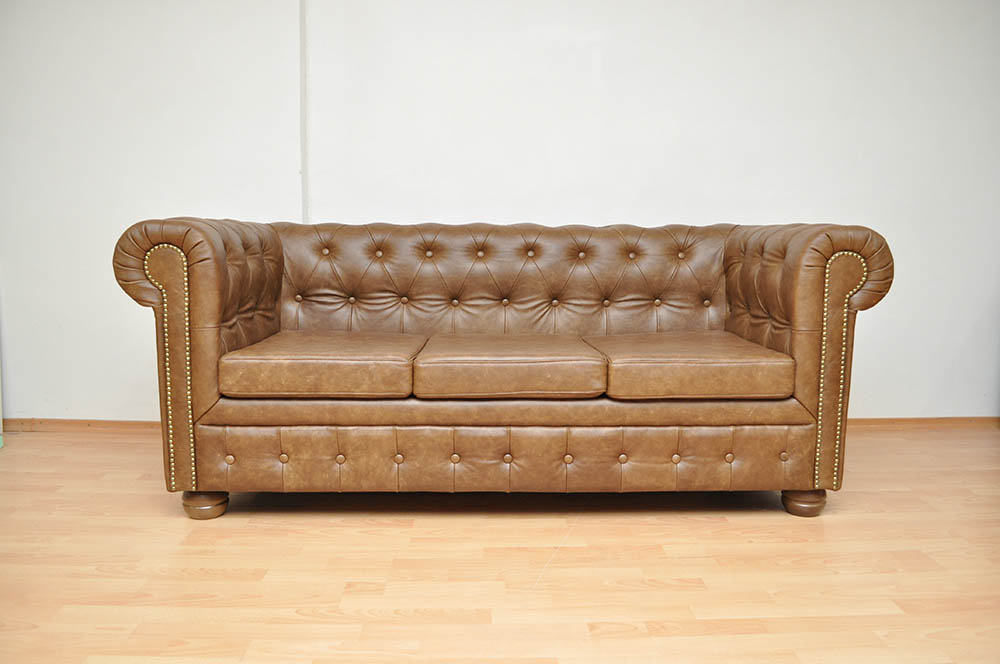 Pohovka Chesterfield atyp 5